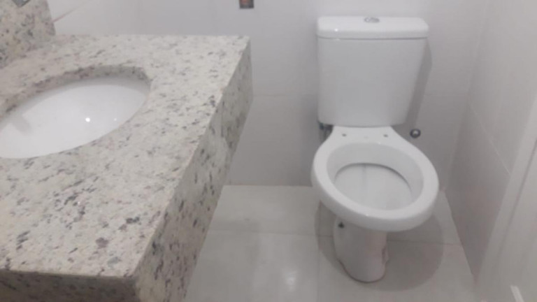 Imagem Casa com 1 Quarto à Venda, 30 m² em Laranjeiras - Rio De Janeiro Imagem Casa com 1 Quarto à Venda, 30 m² em Laranjeiras - Rio De Janeiro