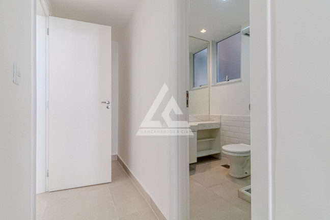 Imagem Apartamento com 3 Quartos à Venda, 135 m² em Copacabana - Rio De Janeiro Imagem Apartamento com 3 Quartos à Venda, 135 m² em Copacabana - Rio De Janeiro