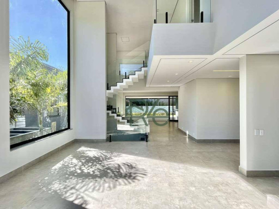 Imagem Casa com 4 Quartos à Venda, 393 m² em Granja Viana - Vintage - Embu Das Artes Imagem Casa com 4 Quartos à Venda, 393 m² em Granja Viana - Vintage - Embu Das Artes