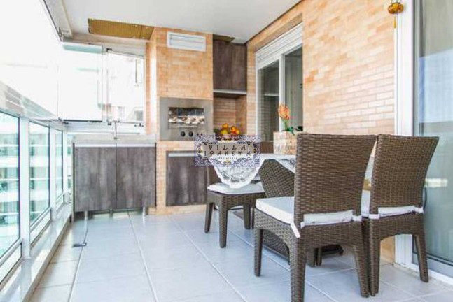 Imagem Apartamento com 3 Quartos à Venda, 107 m² em Barra Da Tijuca - Rio De Janeiro Imagem Apartamento com 3 Quartos à Venda, 107 m² em Barra Da Tijuca - Rio De Janeiro