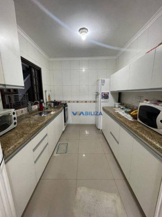 Imagem Sobrado com 4 Quartos à Venda, 200 m² em Parque Santo Antônio - Guarulhos Imagem Sobrado com 4 Quartos à Venda, 200 m² em Parque Santo Antônio - Guarulhos