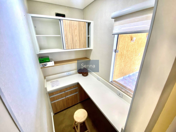 Imagem Casa com 3 Quartos à Venda,  em Medeiros - Jundiaí