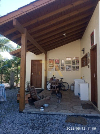 Imagem Imóvel com 2 Quartos à Venda, 120 m² em Ressacada - Garopaba Imagem Imóvel com 2 Quartos à Venda, 120 m² em Ressacada - Garopaba