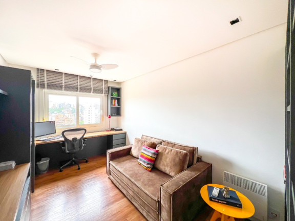 Imagem Apartamento com 4 Quartos à Venda, 304 m² em Petrópolis - Porto Alegre