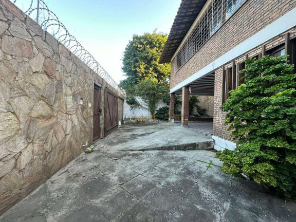Casa com 3 Quartos à Venda, 170 m² em Itapuã - Salvador