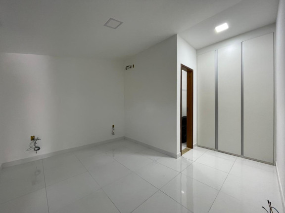 Imagem Casa com 4 Quartos à Venda, 280 m² em Boa Vista - Vitória Da Conquista Imagem Casa com 4 Quartos à Venda, 280 m² em Boa Vista - Vitória Da Conquista