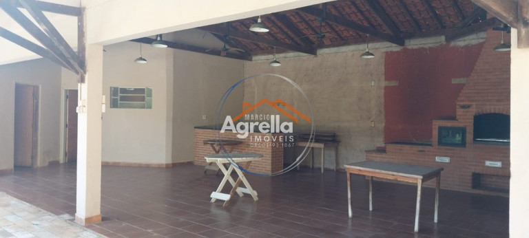 Imagem Imóvel com 2 Quartos à Venda, 374 m² em Pederneiras - Mogi Mirim Imagem Imóvel com 2 Quartos à Venda, 374 m² em Pederneiras - Mogi Mirim