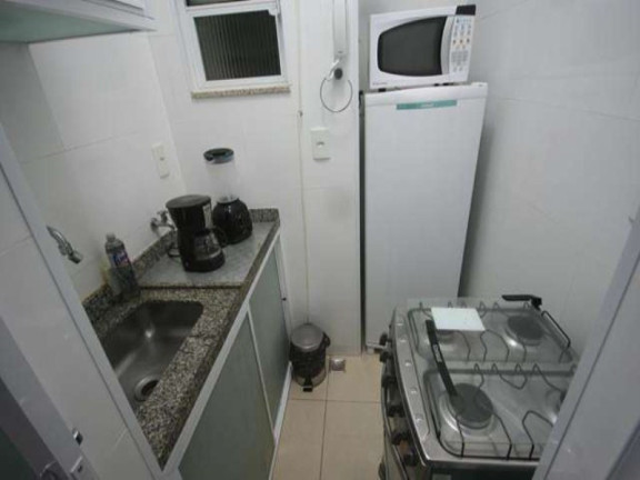 Imagem Apartamento com 1 Quarto para Temporada, 40 m² em Copacabana - Rio De Janeiro