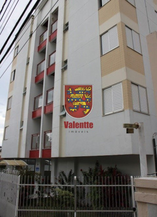 Apartamento com 3 Quartos à Venda,  em Estreito - Florianópolis