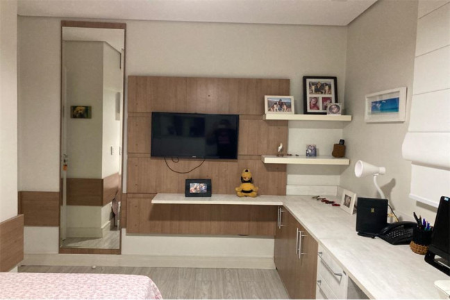Imagem Imóvel com 3 Quartos à Venda,  em Teresópolis - Porto Alegre