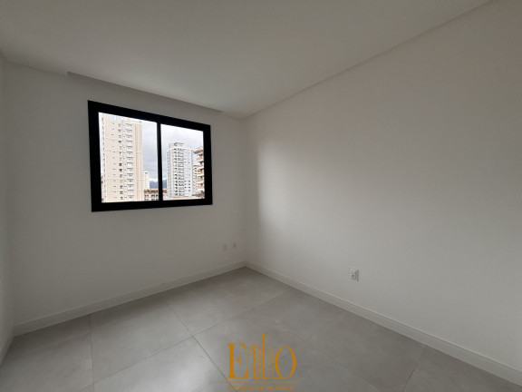 Imagem Apartamento com 2 Quartos à Venda, 66 m² em Meia Praia - Itapema