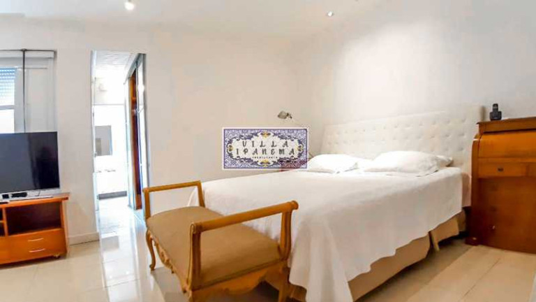 Imagem Apartamento com 3 Quartos à Venda, 200 m² em Leblon - Rio De Janeiro Imagem Apartamento com 3 Quartos à Venda, 200 m² em Leblon - Rio De Janeiro