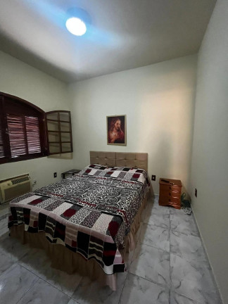 Imagem Casa com 5 Quartos à Venda, 120 m² em Campo Grande - Rio De Janeiro Imagem Casa com 5 Quartos à Venda, 120 m² em Campo Grande - Rio De Janeiro