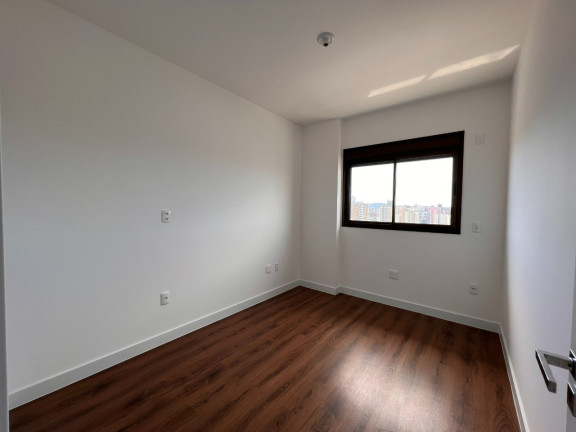 Imagem Apartamento com 2 Quartos à Venda, 81 m² em Kobrasol - São José