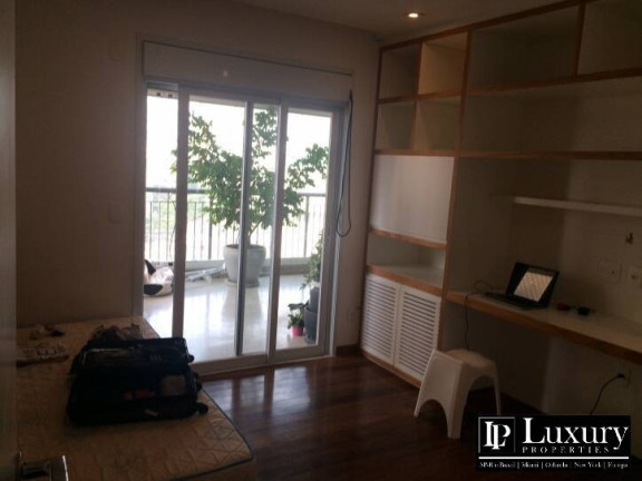 Imagem Apartamento com 4 Quartos à Venda, 226 m² em Vila Nova Conceição - São Paulo Imagem Apartamento com 4 Quartos à Venda, 226 m² em Vila Nova Conceição - São Paulo