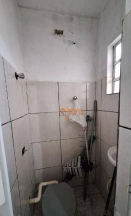 Imagem Casa com 1 Quarto para Alugar, 200 m² em Jardim Presidente Dutra - Guarulhos Imagem Casa com 1 Quarto para Alugar, 200 m² em Jardim Presidente Dutra - Guarulhos