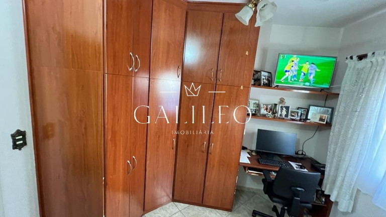 Imagem Casa com 5 Quartos à Venda, 240 m² em Jardim Pacaembu - Jundiaí Imagem Casa com 5 Quartos à Venda, 240 m² em Jardim Pacaembu - Jundiaí