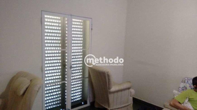 Imagem Casa com 4 Quartos à Venda, 350 m² em Parque São Quirino - Campinas Imagem Casa com 4 Quartos à Venda, 350 m² em Parque São Quirino - Campinas