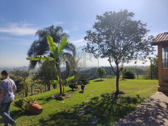 Imagem Chácara com 3 Quartos à Venda, 640 m² em Sítio Casarão - Jacareí Imagem Chácara com 3 Quartos à Venda, 640 m² em Sítio Casarão - Jacareí