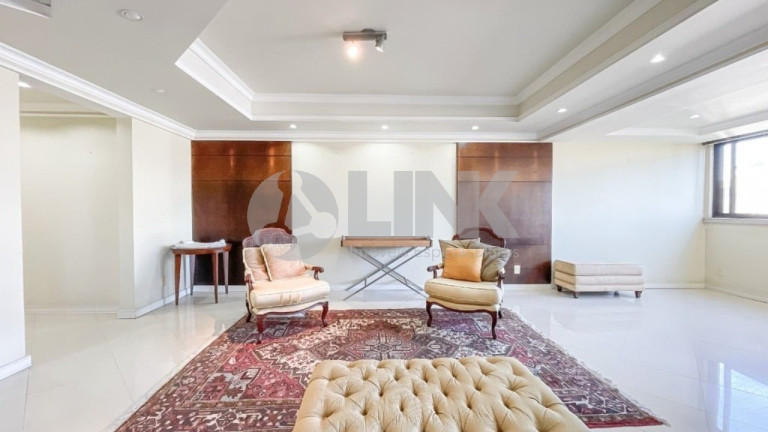 Imagem Apartamento com 3 Quartos à Venda, 159 m² em Bela Vista - Porto Alegre Imagem Apartamento com 3 Quartos à Venda, 159 m² em Bela Vista - Porto Alegre