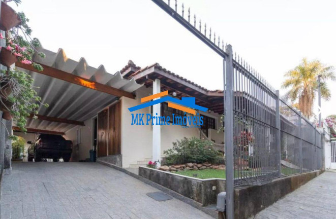 Casa com 3 Quartos à Venda, 239 m² em Parque Continental - São Paulo