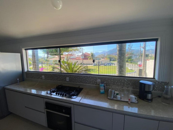 Imagem Casa com 3 Quartos à Venda, 300 m² em Guaratiba - Rio De Janeiro Imagem Casa com 3 Quartos à Venda, 300 m² em Guaratiba - Rio De Janeiro