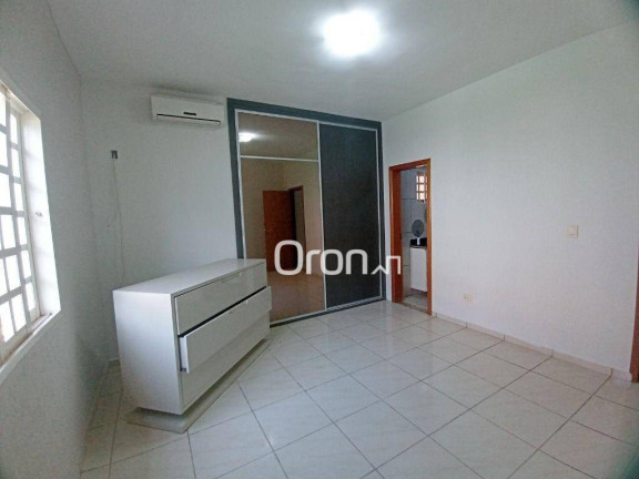 Imagem Casa com 3 Quartos à Venda, 245 m² em Jardim Mariliza - Goiânia Imagem Casa com 3 Quartos à Venda, 245 m² em Jardim Mariliza - Goiânia
