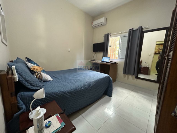 Imagem Casa com 2 Quartos à Venda, 160 m² em Solemar - Praia Grande Imagem Casa com 2 Quartos à Venda, 160 m² em Solemar - Praia Grande