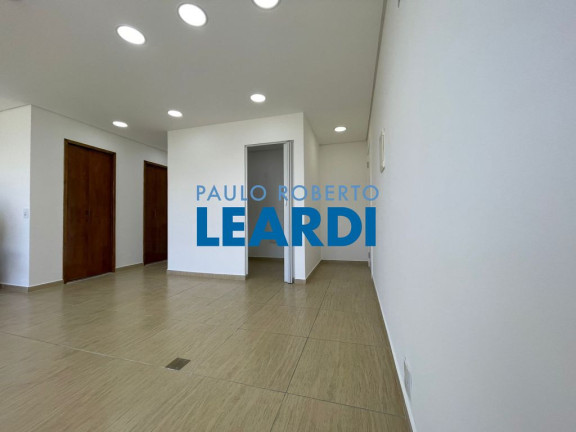 Sala Comercial à Venda, 37 m² em Jardim - Santo André