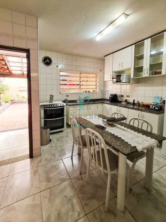 Imagem Casa com 3 Quartos à Venda, 155 m² em Quitaúna - Osasco Imagem Casa com 3 Quartos à Venda, 155 m² em Quitaúna - Osasco