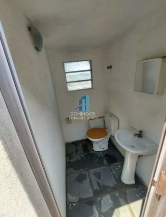 Imagem Casa com 4 Quartos à Venda, 131 m² em Vila Carmosina - São Paulo