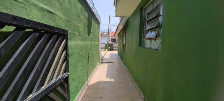 Imagem Casa com 2 Quartos à Venda, 325 m² em Três Marias - Peruíbe Imagem Casa com 2 Quartos à Venda, 325 m² em Três Marias - Peruíbe