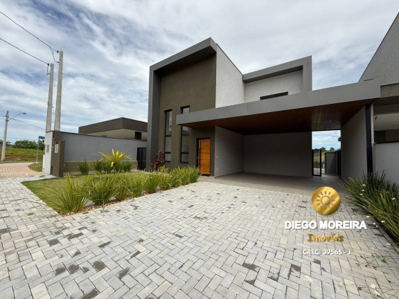 Imagem Casa com 3 Quartos à Venda, 207 m² em Jardim Dos Pinheiros - Atibaia Imagem Casa com 3 Quartos à Venda, 207 m² em Jardim Dos Pinheiros - Atibaia