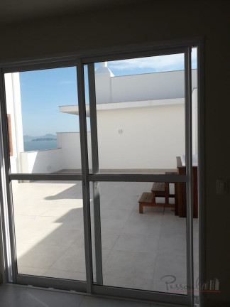 Imagem Apartamento com 3 Quartos à Venda, 219 m² em Agronômica - Florianópolis Imagem Apartamento com 3 Quartos à Venda, 219 m² em Agronômica - Florianópolis