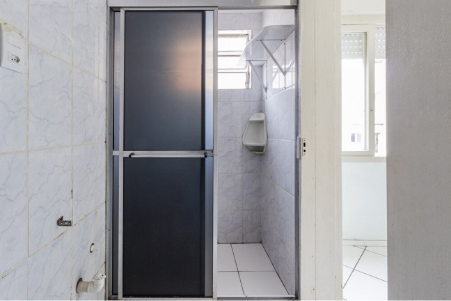 Imagem Imóvel com 1 Quarto à Venda, 27 m² em Jardim Leopoldina - Porto Alegre Imagem Imóvel com 1 Quarto à Venda, 27 m² em Jardim Leopoldina - Porto Alegre