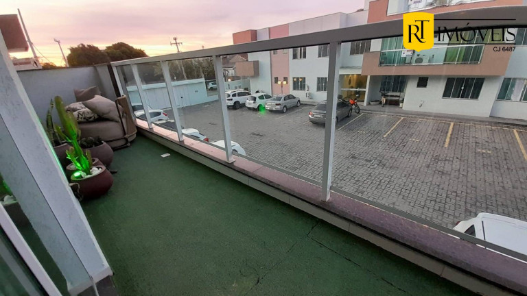 Imagem Apartamento com 2 Quartos à Venda, 150 m² em Palmeiras - Cabo Frio Imagem Apartamento com 2 Quartos à Venda, 150 m² em Palmeiras - Cabo Frio