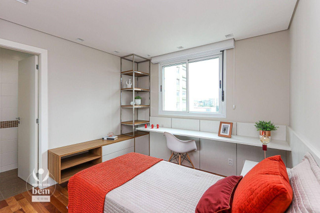 Imagem Apartamento com 3 Quartos à Venda, 176 m² em Cabral - Curitiba