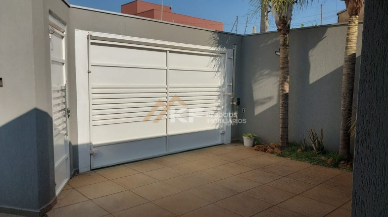 Imagem Casa com 3 Quartos à Venda, 145 m² em Bonfim Paulista - Ribeirão Preto