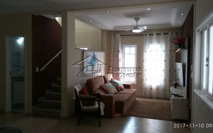 Imagem Casa com 3 Quartos à Venda, 192 m² em Jardim Das Indústrias - São José Dos Campos Imagem Casa com 3 Quartos à Venda, 192 m² em Jardim Das Indústrias - São José Dos Campos