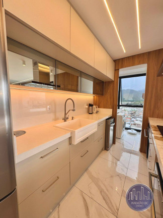 Imagem Apartamento com 3 Quartos à Venda, 110 m² em Centro - Camboriú Imagem Apartamento com 3 Quartos à Venda, 110 m² em Centro - Camboriú