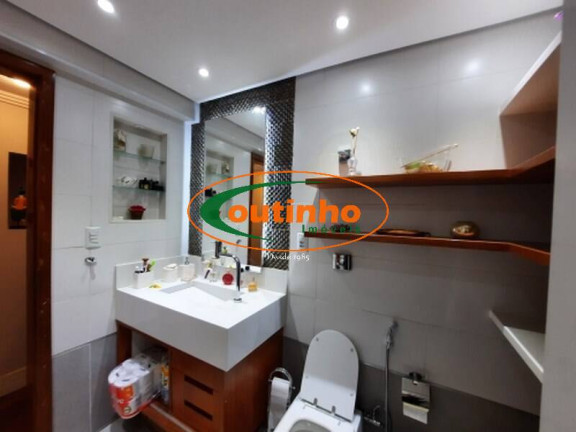 Imagem Apartamento com 3 Quartos à Venda, 143 m² em Vila Isabel - Rio De Janeiro Imagem Apartamento com 3 Quartos à Venda, 143 m² em Vila Isabel - Rio De Janeiro