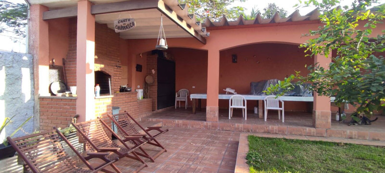 Imagem Casa com 4 Quartos à Venda, 420 m² em Centro - Peruíbe Imagem Casa com 4 Quartos à Venda, 420 m² em Centro - Peruíbe