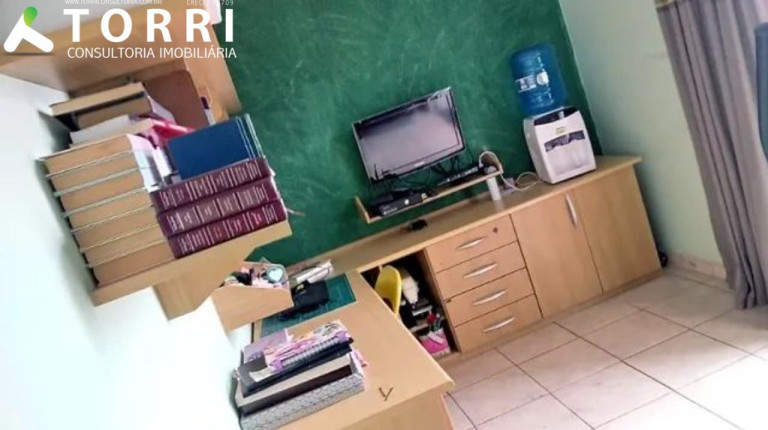 Imagem Sobrado com 3 Quartos à Venda, 268 m² em Jardim Tatiana - Votorantim