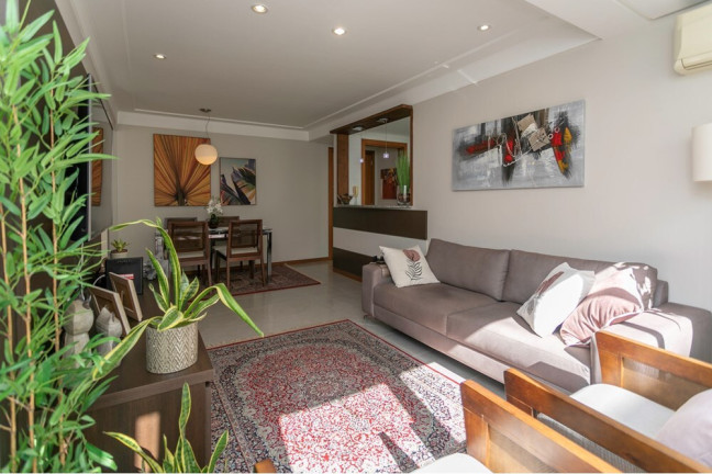 Apartamento com 2 Quartos à Venda, 71 m² em Boa Vista - Porto Alegre
