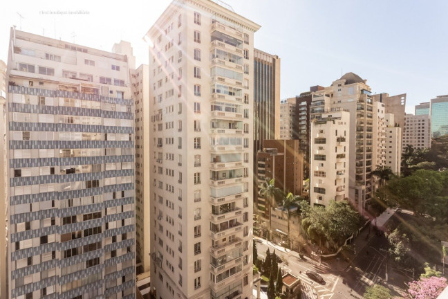 Imagem Apartamento com 3 Quartos à Venda, em Cerqueira César - São Paulo Imagem Apartamento com 3 Quartos à Venda, em Cerqueira César - São Paulo