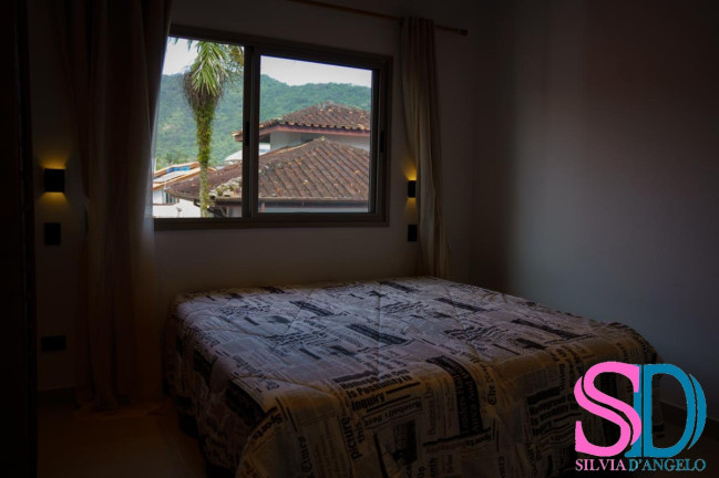Imagem Casa de Condomínio com 5 Quartos à Venda, 350 m² em Lagoinha - Ubatuba Imagem Casa de Condomínio com 5 Quartos à Venda, 350 m² em Lagoinha - Ubatuba