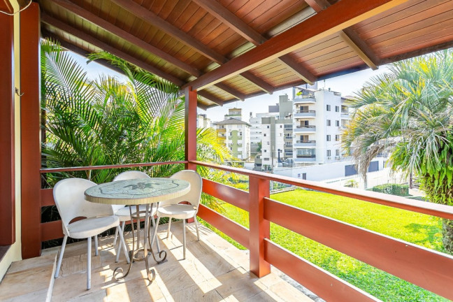 Imagem Casa com 4 Quartos à Venda, 258 m² em Itaguaçu - Florianópolis