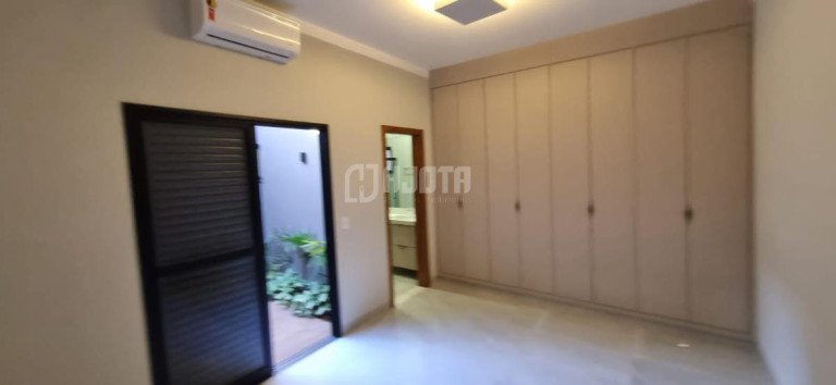 Imagem Casa de Condomínio com 3 Quartos à Venda, 235 m² em Condomínio Vilage La Montagne - São José Do Rio Preto Imagem Casa de Condomínio com 3 Quartos à Venda, 235 m² em Condomínio Vilage La Montagne - São José Do Rio Preto
