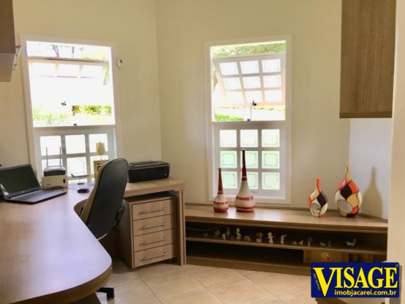 Imagem Casa com 3 Quartos à Venda, 375 m² em Vila Zeze - Jacareí Imagem Casa com 3 Quartos à Venda, 375 m² em Vila Zeze - Jacareí