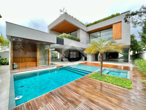 Imagem Casa com 5 Quartos à Venda, 622 m² em Barra Da Tijuca - Rio De Janeiro Imagem Casa com 5 Quartos à Venda, 622 m² em Barra Da Tijuca - Rio De Janeiro